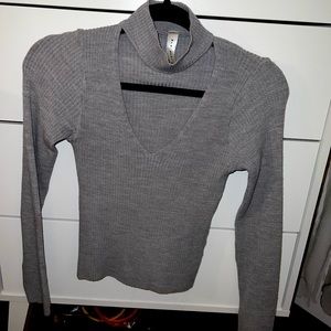 Grey long sleeve cutout shirt